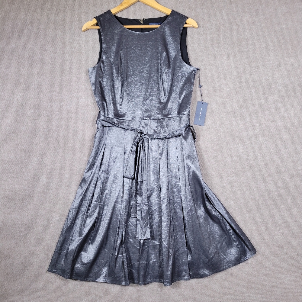 TOMMY HILFIGER Dress Womens 10 Fit And Flare Metalic Silver Sleeveless Dress